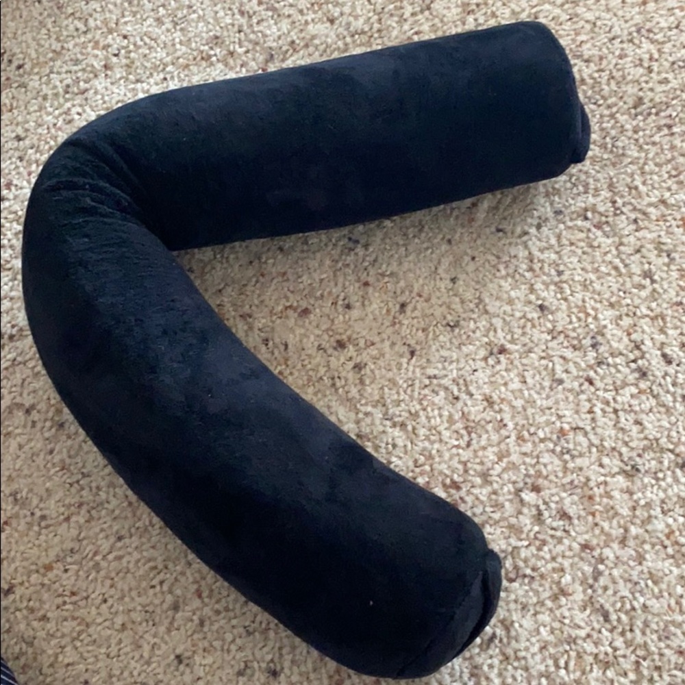 Travel pillow